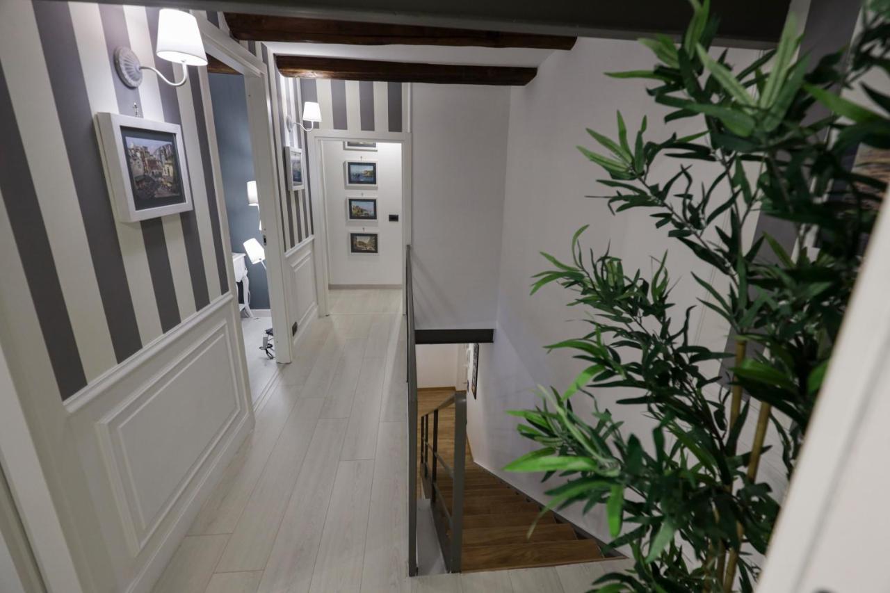Happy House 31 Appartement Napels Buitenkant foto